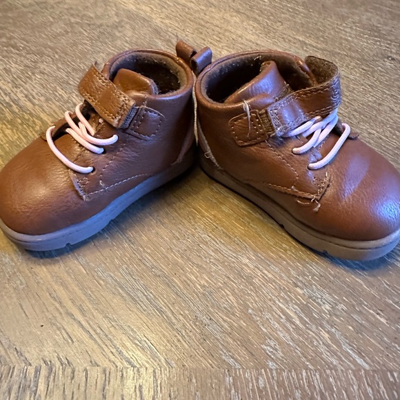 Carters Brown Leather First Walker Shoe size 3 - Picture 7 of 9